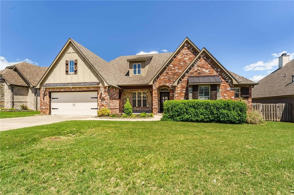 Pending $445,000 • Co-Listing Agent