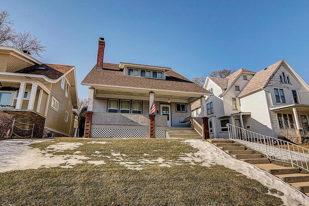 S 7th Ave MLS-45