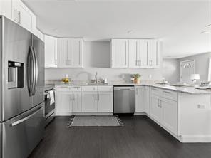 132 Annette Ave, Woonsocket, RI 02895 - photo 1