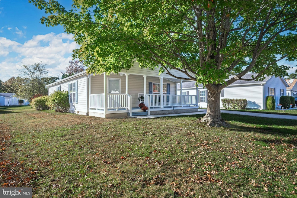 94 Baltusrol Dr, Hamilton, NJ 08330 - photo 1