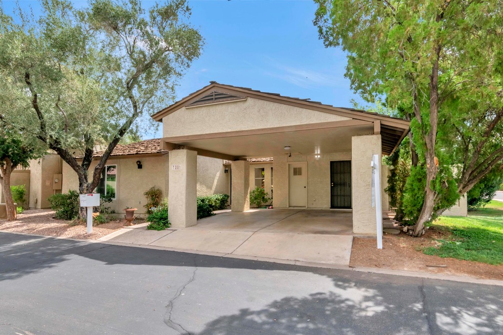 7201 N 14th St Phoenix, AZ 85020