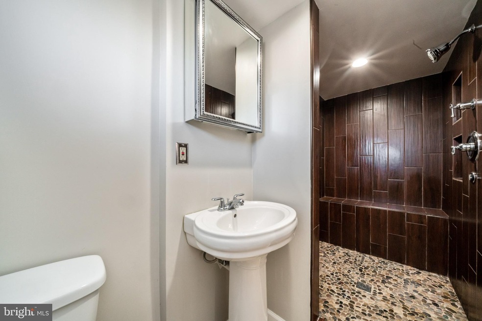 22 54th St SE, Washington, DC 20019 - photo 1