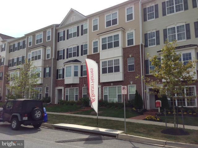 22951 Spicebush Dr, Clarksburg, MD 20871 - photo 1