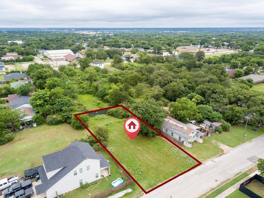 Pending $75,000 • Co-Listing Agent