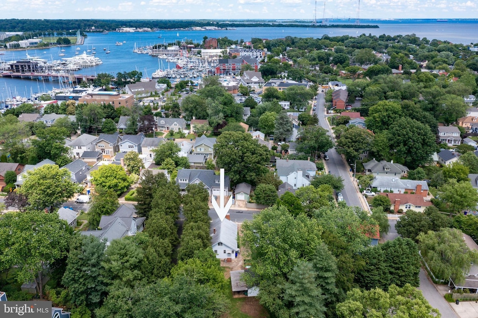 322 Washington St, Annapolis, MD 21403 - photo 1