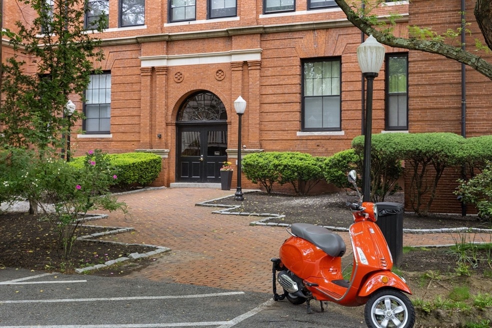 25 Atherton St unit 17, Somerville, MA 02143 - photo 1