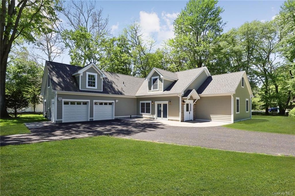 46 Campbell Ave, Tappan, NY 10983 - photo 1