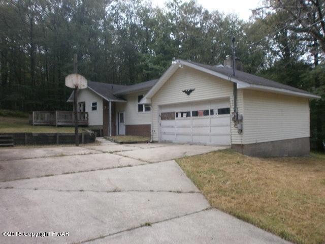 191 Longwoods Dr, Saylorsburg, PA 18353 - photo 1