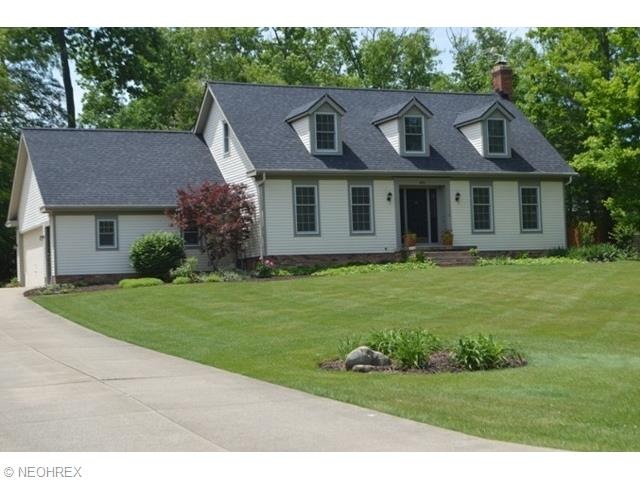 432 Eldridge Rd, Aurora, OH 44202 - photo 1