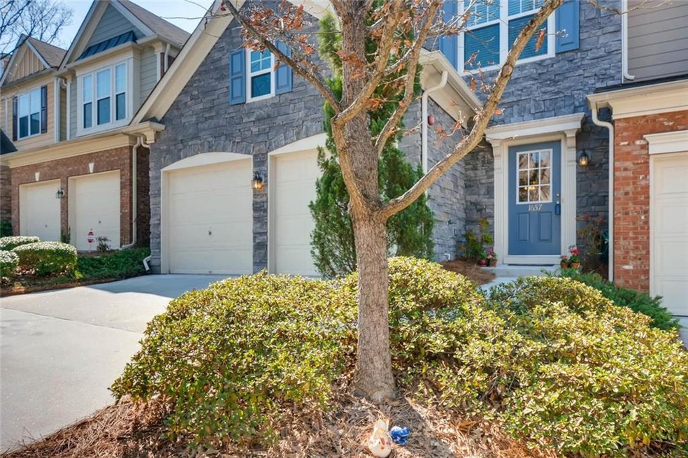 Drive up to your beautiful home in the City of Smy