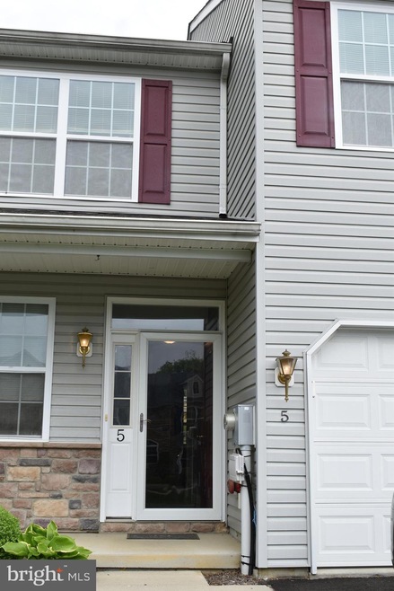 5 Emily Ct, Reading, PA 19606 - photo 1