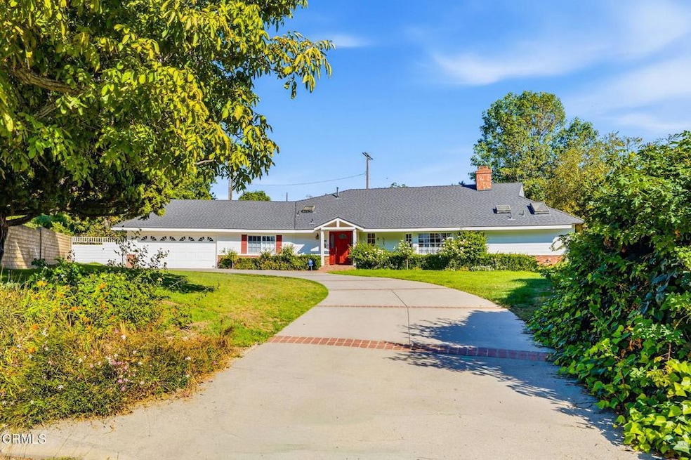 1-web-or-mls-17933-osborne-st