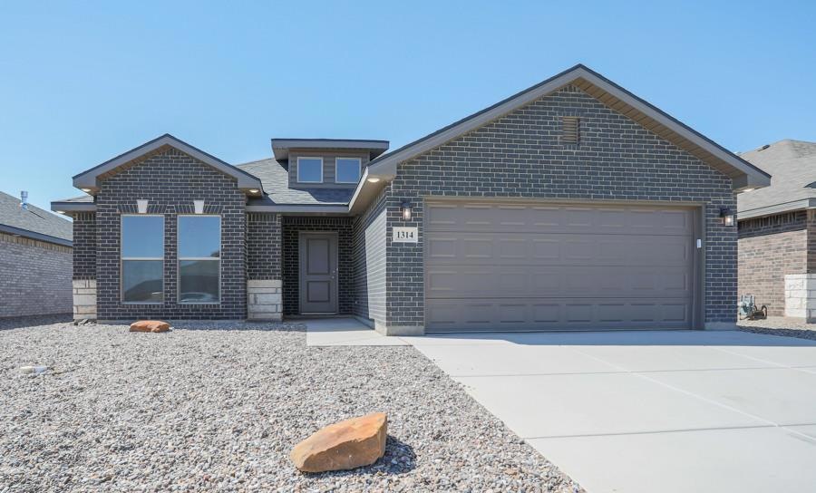 1314 Mayberry St, Odessa, TX 79765 - photo 1