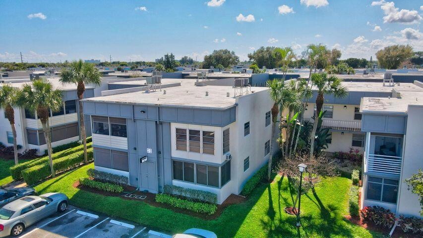 538 Normandy L unit 5380, Delray Beach, FL 33484 - photo 1