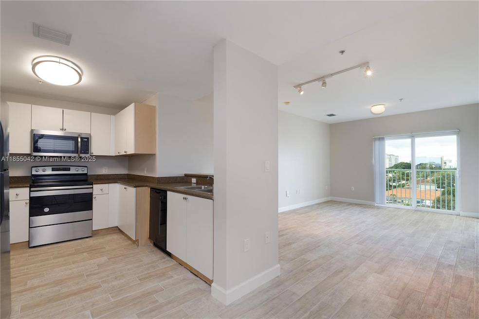 For Rent $2,350/month