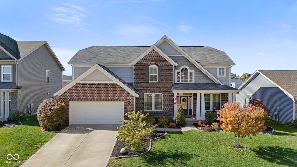 8348 N Doheny Dr, McCordsville, IN 46055 - photo 1