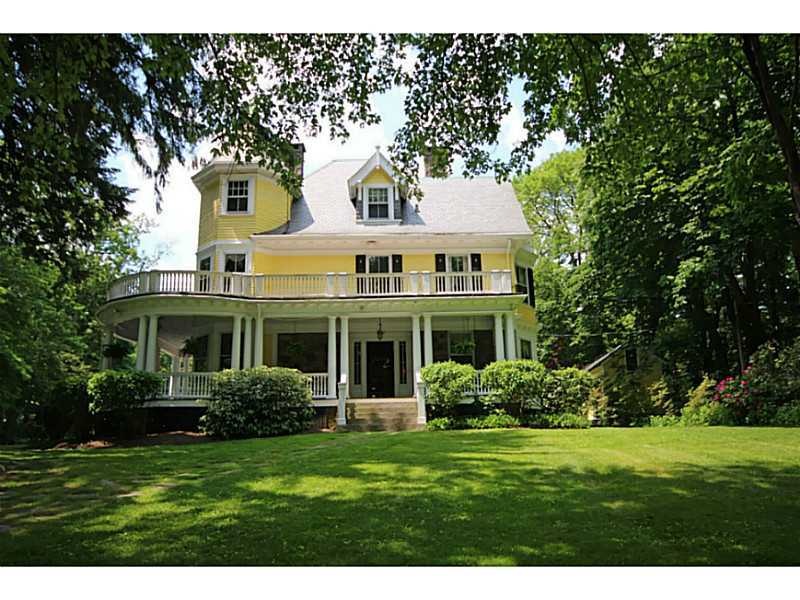 4389 Post Rd, Warwick, RI 02888 - photo 1