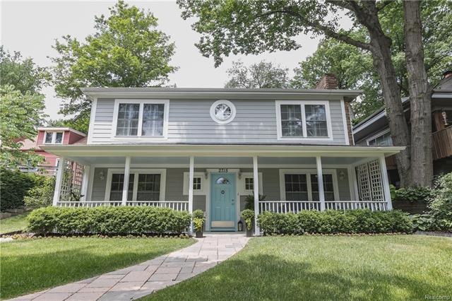 2715 VINSETTA BOULEVARD, ROYAL OAK, MI