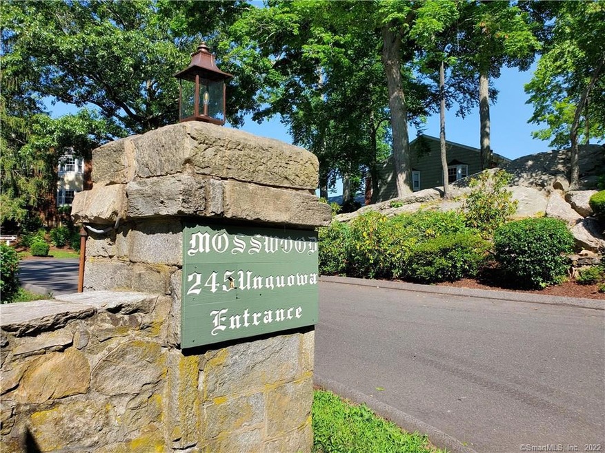 245 Unquowa Rd unit 21, Fairfield, CT 06824 - photo 1