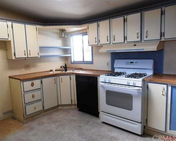 Nice size Kitchen