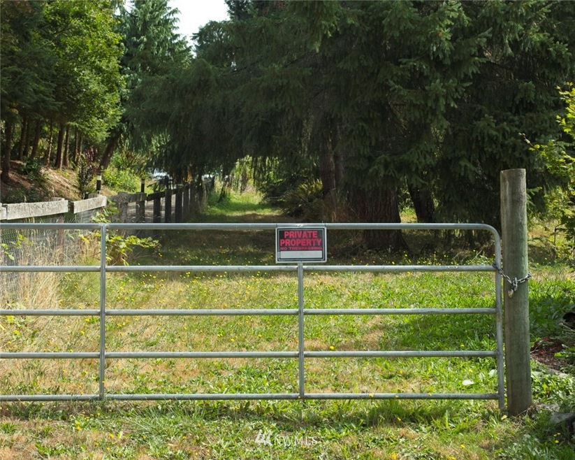 2620 324th St NW, Stanwood, WA 98292 - photo 1