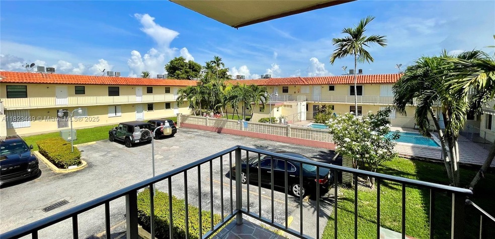 8701 SW 12th St unit 30, Miami, FL 33174 - photo 1