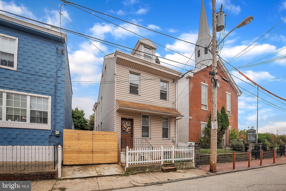 2630 Fillmore St, Philadelphia, PA 19137 - photo 1