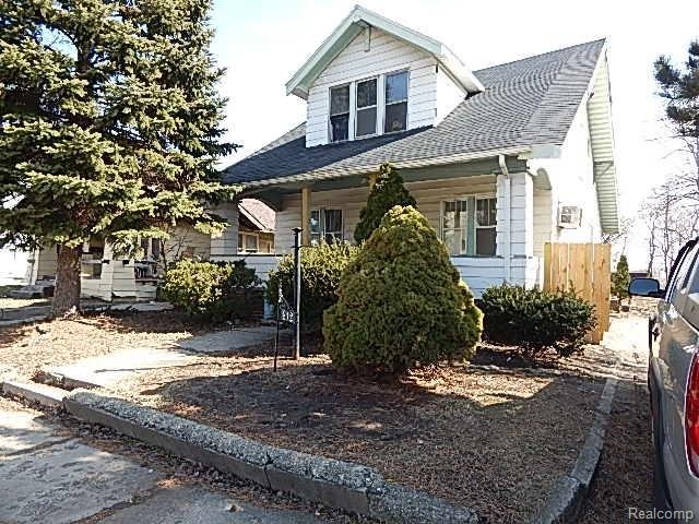 812 E Wellington Ave, Flint, MI 48503 - photo 1