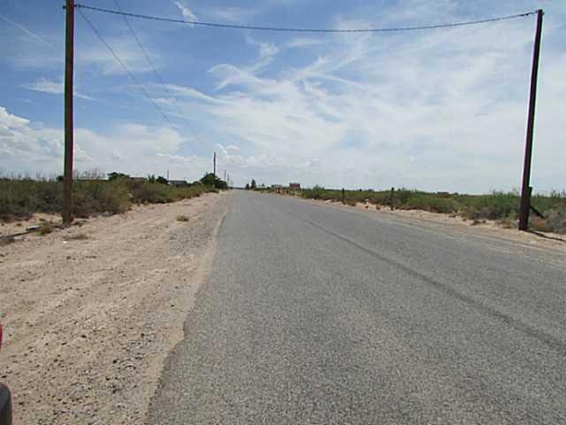 15110 Radlite Dr, El Paso, TX 79928 - photo 1