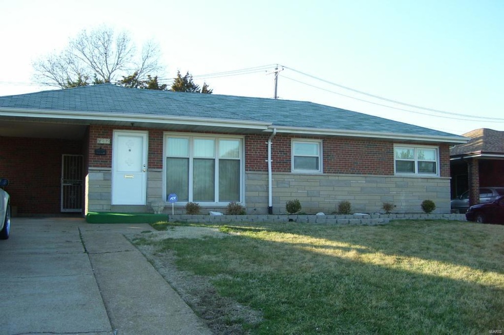 3909 San Francisco Ct, Saint Louis, MO 63115 - photo 1