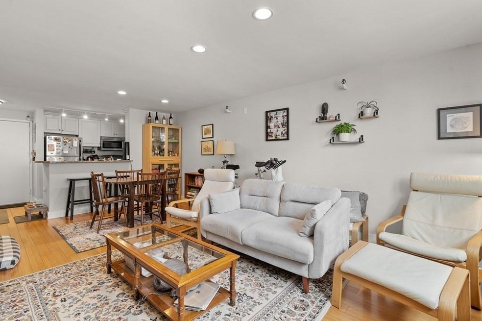 Parris Landing unit 4304, Charlestown, MA 02129 - photo 1