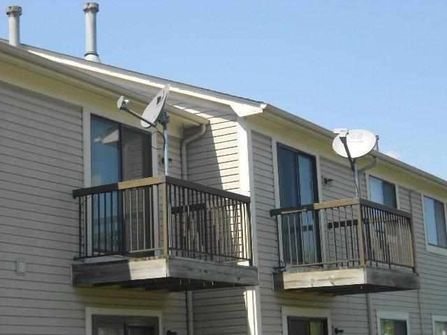 30719 Hidden Pines Ln, Roseville, MI 48066 - photo 1