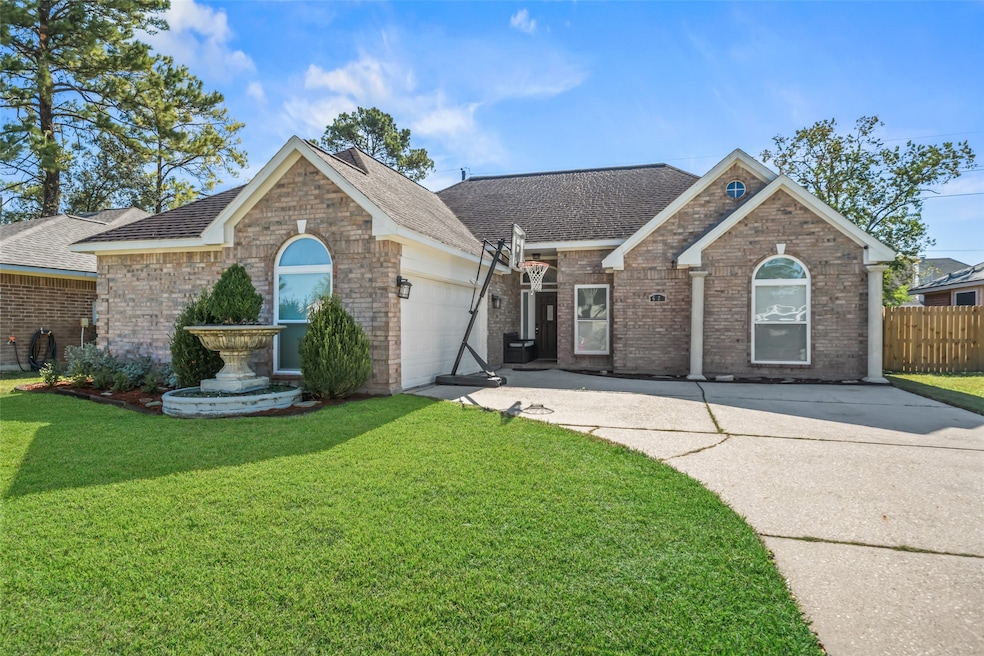 6222 Verde Valley Dr, Humble, TX 77396 - photo 1