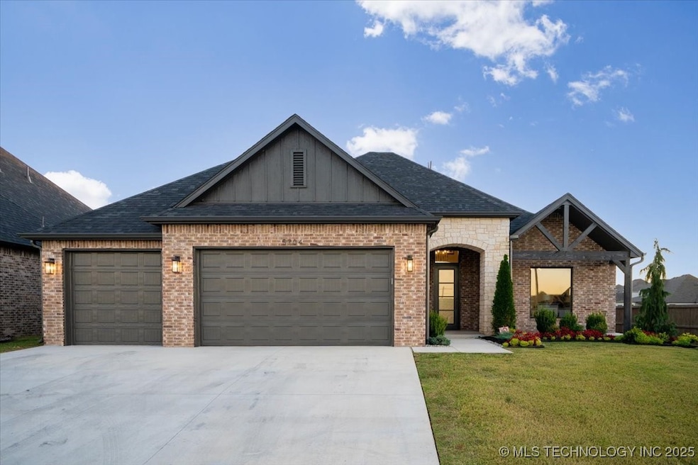 5704 E 126th St S, Bixby, OK 74008 - photo 1