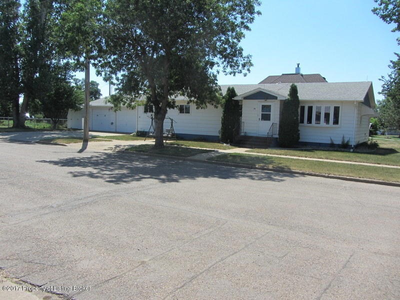 29 10th St West, N Eng 002