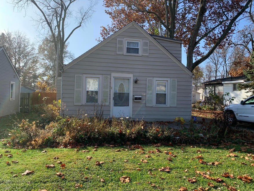 2111 Elmore Ave, Columbus, OH 43224 - photo 1