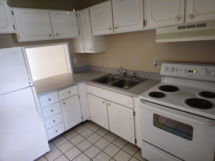 For Rent $1,550/month