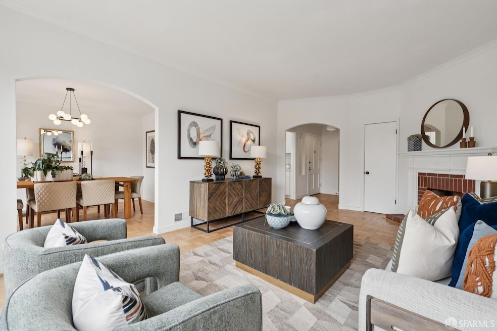 Sold $1,650,000 • Co-Listing Agent