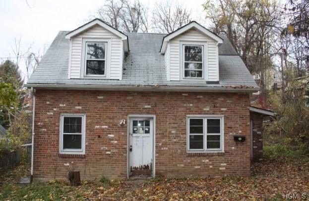 1712 Larch Ct, Peekskill, NY 10566 - photo 1