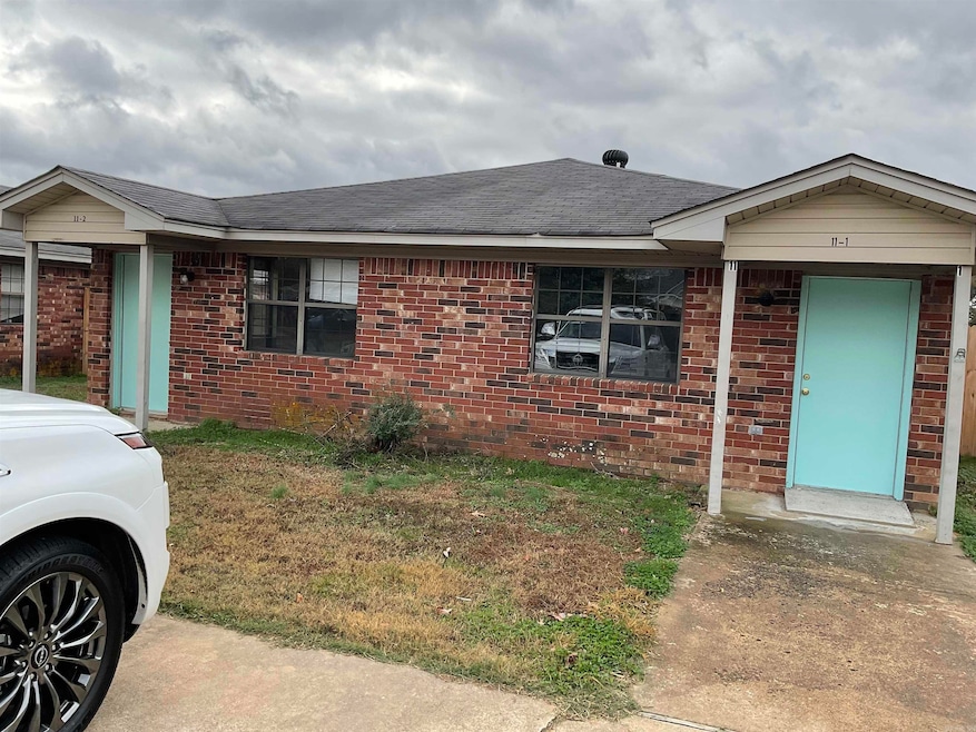 11 Sharon Cir, Greenbrier, AR 72058 - photo 1
