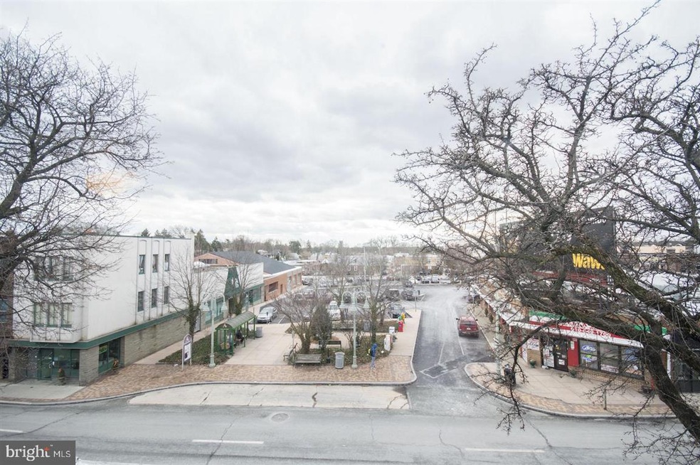 21 E Lancaster Ave unit 3, Ardmore, PA 19003 - photo 1