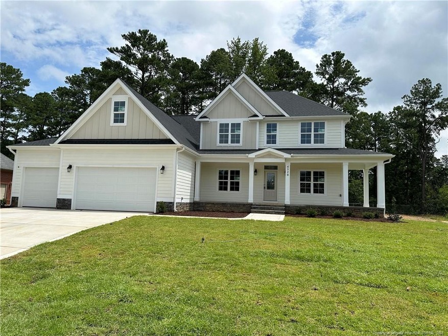 4520 Weaverhall Dr, Fayetteville, NC 28314 - photo 1