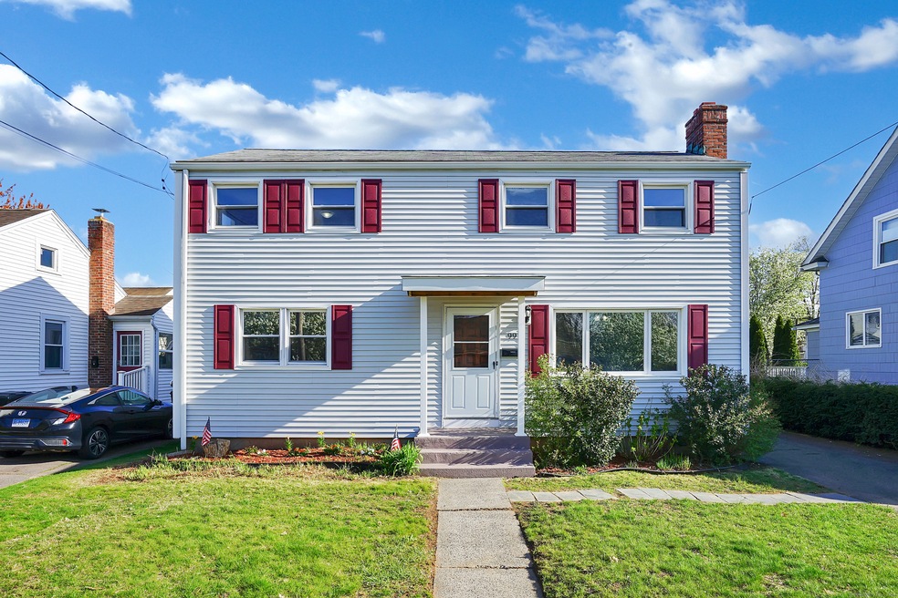 Welcome to 99 Cumberland Ave!