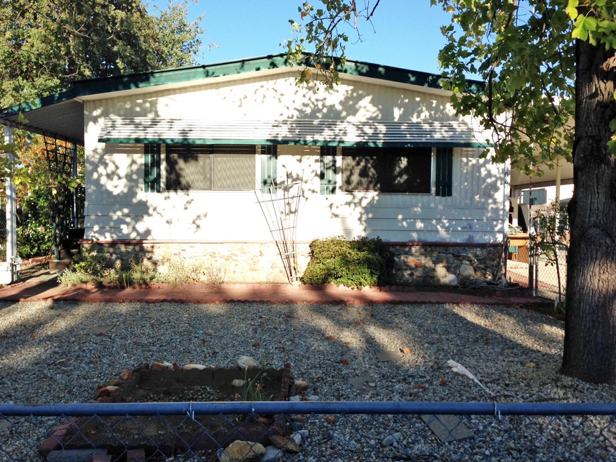 1089 Eagle Nest Front