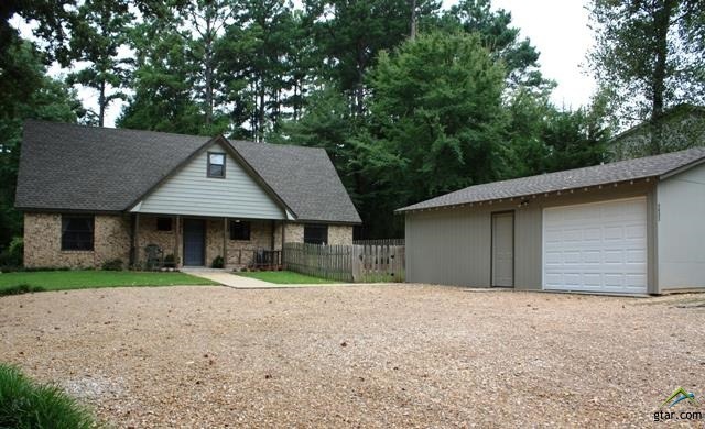 9845 Lakeshore Dr, Tyler, TX 75707 - photo 1