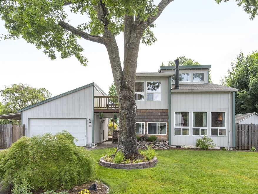 1068 S Elm Ct, Canby, OR 97013 - photo 1