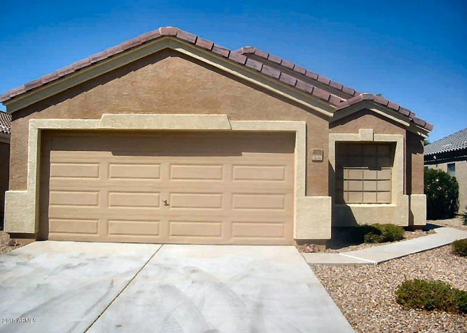 2270 W Camp River Rd, Queen Creek, AZ 85142 - photo 1