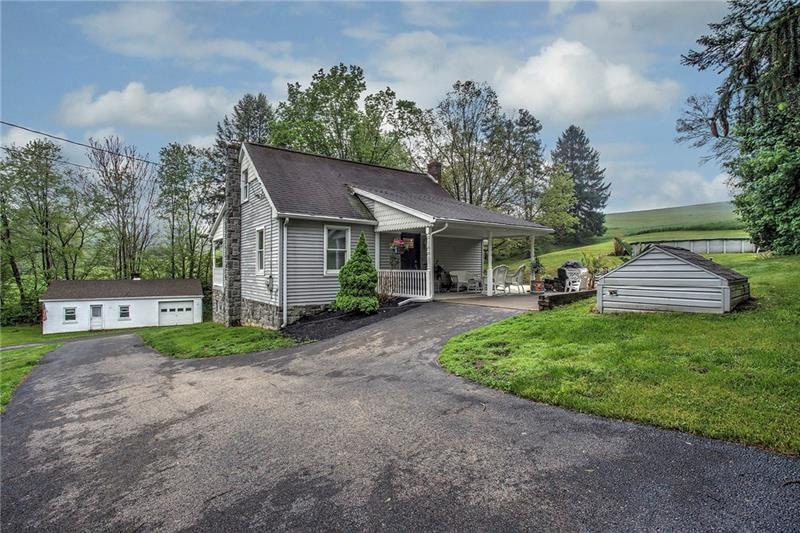 WELCOME TO 9 EBERLE ROAD IN MT. PLEASANT TOWNSHIP!