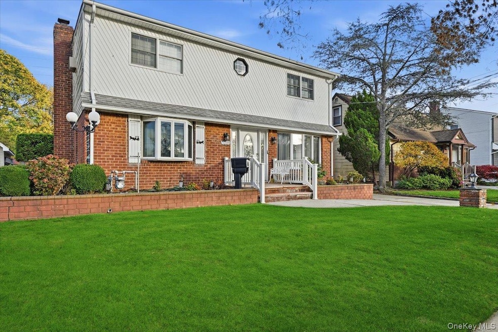 For Sale $1,100,000 • Co-Listing Agent