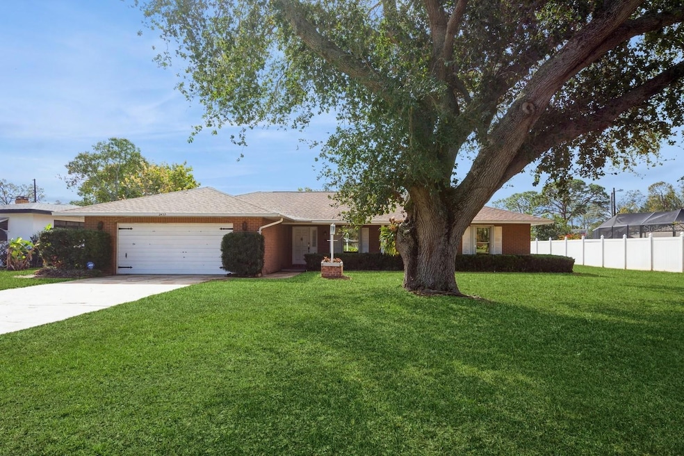 Welcome to 2430 Catalonia Way S.!